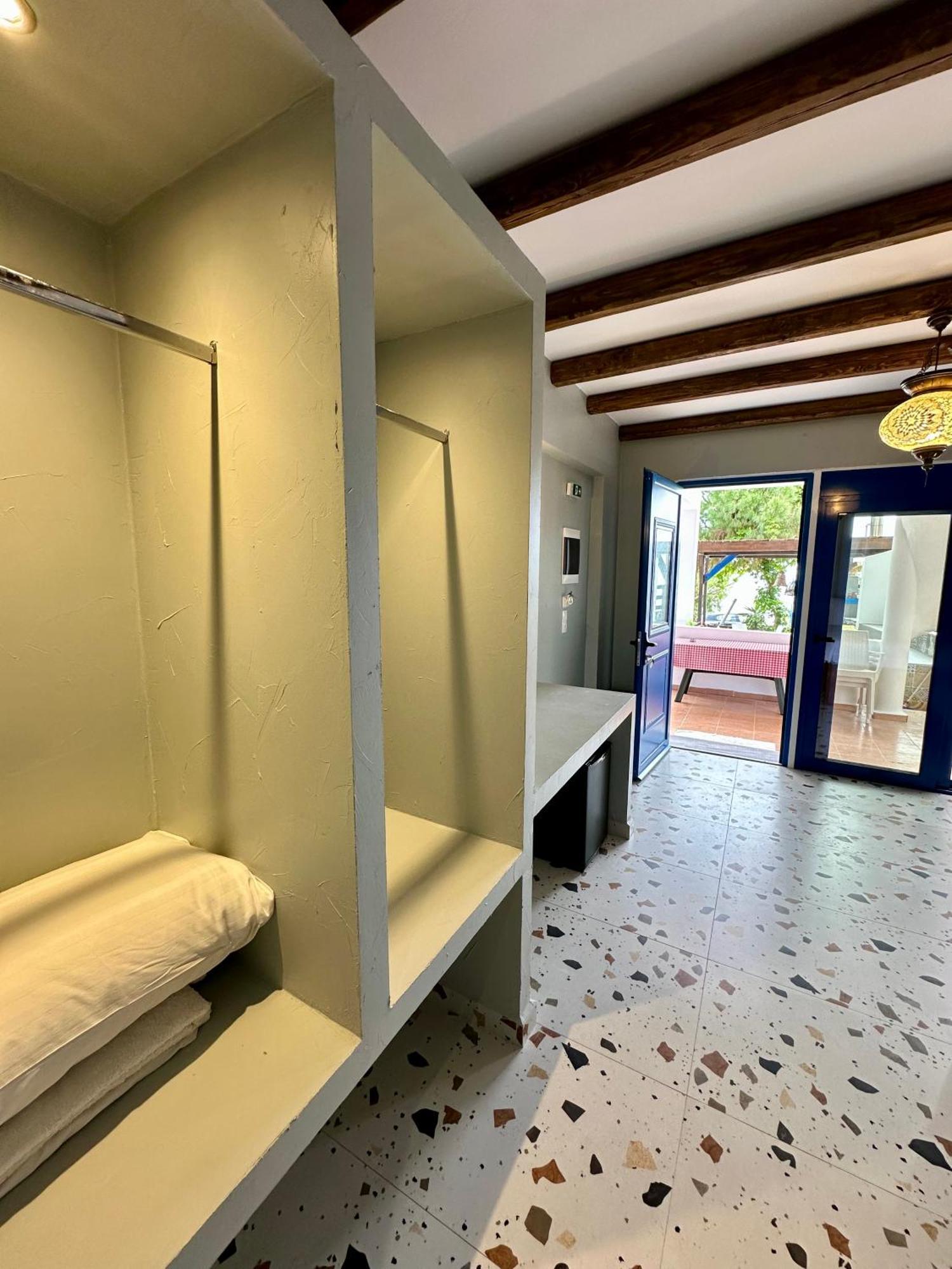 George Suites Stegna Archangelos  Exterior foto