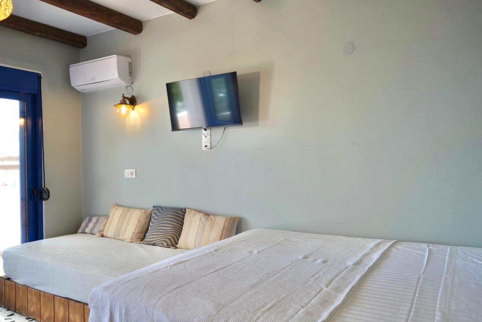 George Suites Stegna Archangelos  Exterior foto